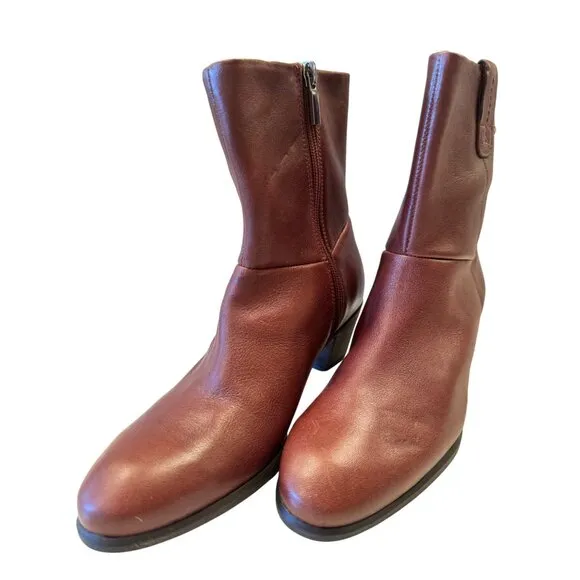 Munro Tyler Western Bootie Size 7 Narrow 2&quot; Heel NWOB