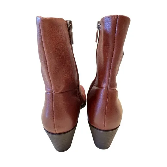 Munro Tyler Western Bootie Size 7 Narrow 2&quot; Heel NWOB