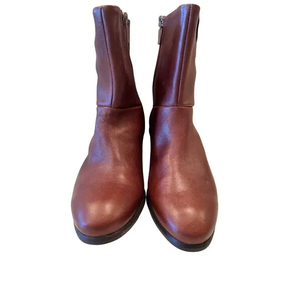Munro Tyler Western Bootie Size 7 Narrow 2&quot; Heel NWOB