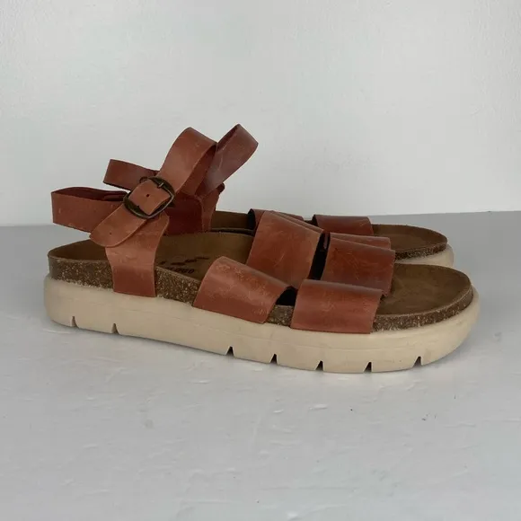 Musse &amp; Cloud Women's Sandals Size 40 US 9.5 Tan Distressed Leather Boho Footbed