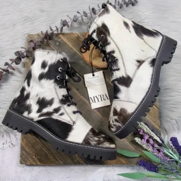 MYRA Black White Cowhide Fervence Boots Western Combat Lace-Up Hairon Leather 10