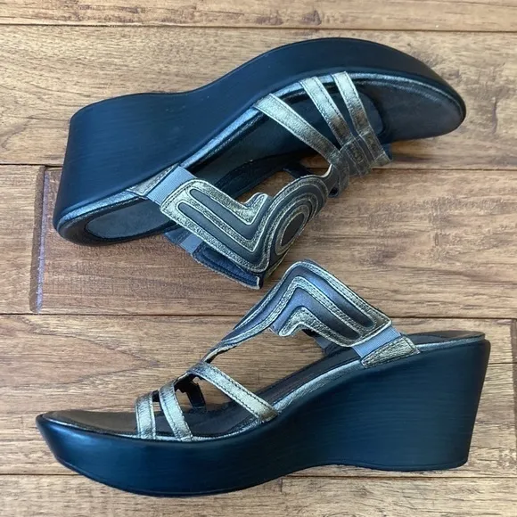 Naot Metallic Pewter Platform Wedge Slide Sandals Comfort Size 41