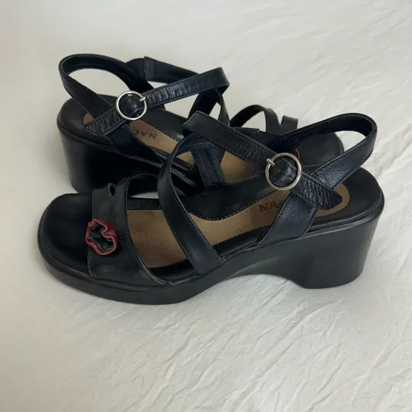 Naot Strappy Black Leather Block Wedge Sandals Floral Detail Size 37 US 6 Boho