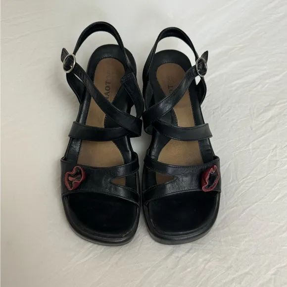 Naot Strappy Black Leather Block Wedge Sandals Floral Detail Size 37 US 6 Boho