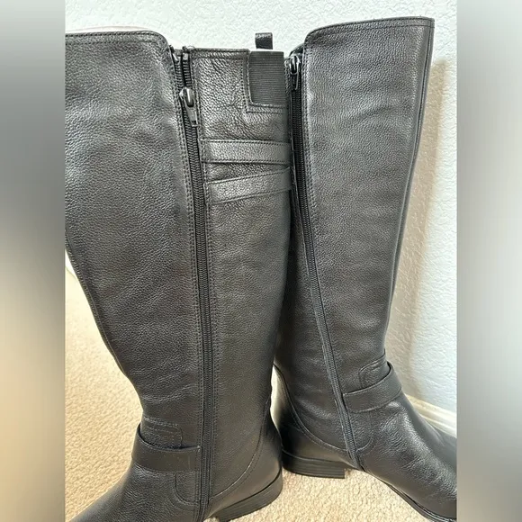 NATURALIZER JESSIE Black Knee-High Boots with Buckle Accents size 8w