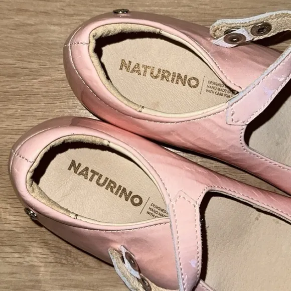 Naturino Ovindoli‎ Pink Patent Mary Jane Shoes Size 1.5