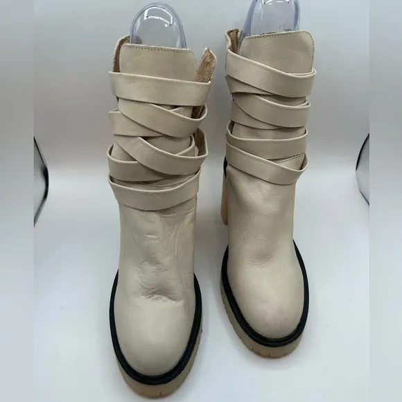 NEW 39.5 Free People Jesse Cutout Ankle Boots Leather Off-White Lug Sole Strappy