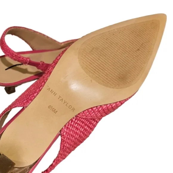 NEW! ANN TAYLOR Hot Pink Straw Pointed Toe Slingback Kitten Heel Pumps 6.5M.
