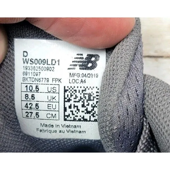 New Balance 009 Grey Women's Size 10.5 Gray Athletic Running Shoes