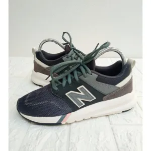 New Balance 009 Women's Athletic Low Top Gray Sneakers Running Retro Size 6