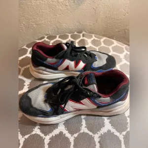 New Balance 57/40 Collab w FIGS Red Blue Athletic Shoes w Mesh and Suede comfy