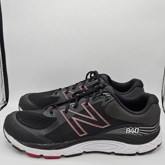 New Balance 840 running shoes size 14