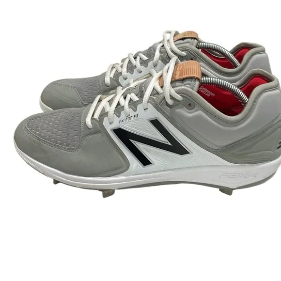New Balance Fantomfit Revlite Baseball Shoes Metal  SZ 11.5 Men’s