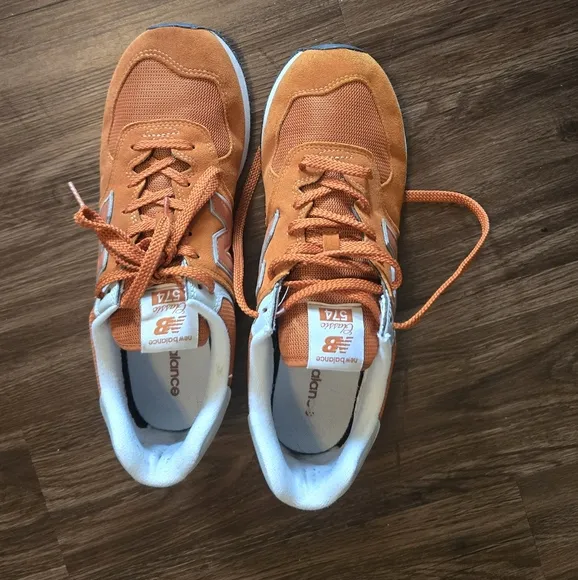 New Balance Orange Sneakers Retro Suede Design