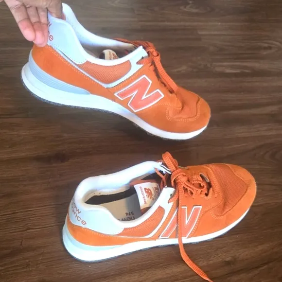 New Balance Orange Sneakers Retro Suede Design