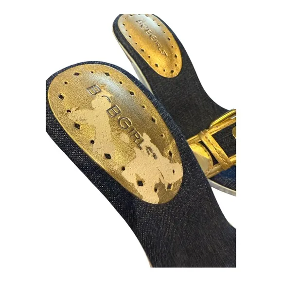 New BCBG Denim / Gold Buckles Mule Heels Pumps Shoes Boho Chic Y2K 70’s Size 7