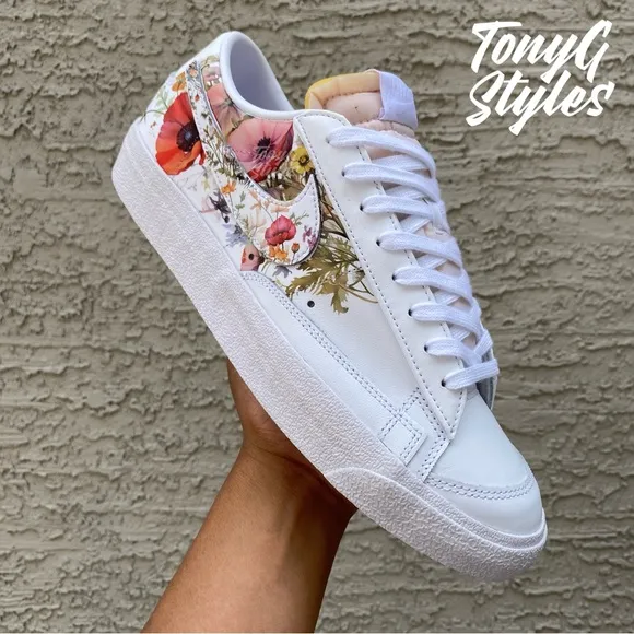 💐NEW💐 CUSTOM NIKE BLAZER LOW