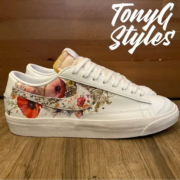 💐NEW💐 CUSTOM NIKE BLAZER LOW
