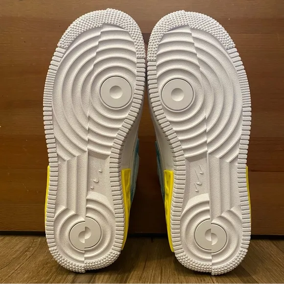 💧NEW💧 CUSTOM WMNS NIKE AIR FORCE 1 LOW FONTANKA