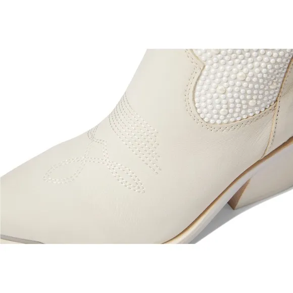New Dolce Vita Nashe off white pearls Women's Cream Western Ankle Boots size 12M