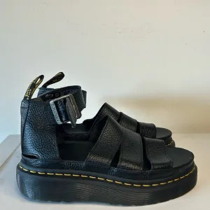 New Dr. Martens Clarissa II Quad Womens Size 7 Leather Platform Black Sandals