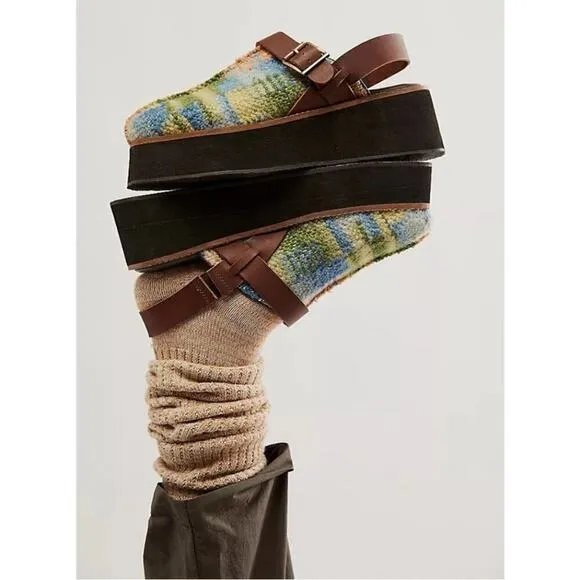 New ▶️ Free People ◀️ Astrid Platform Mules. Size 8