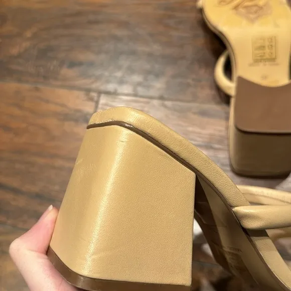 NEW! Free People Double Strap Parker Heel In Dune - Size 39 EU