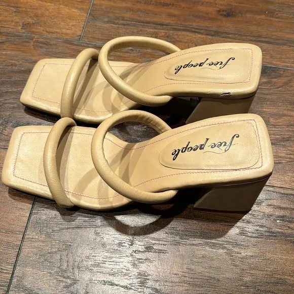 NEW! Free People Double Strap Parker Heel In Dune - Size 39 EU