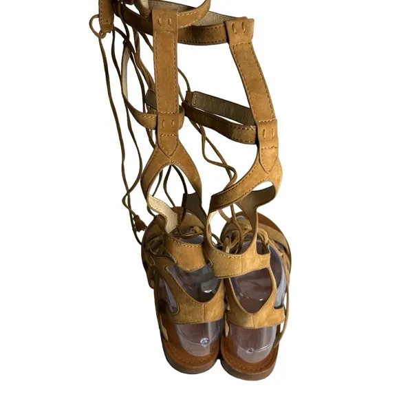 New FRYE Women's Gladiator Ruth‎ Tall Camel Tan Suede Boho Sandals