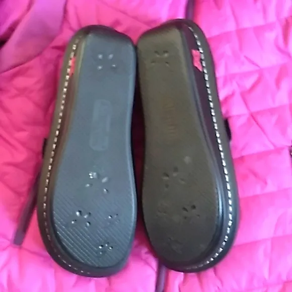 New In Box! Alegria Women's Black Floral Shoes Size 39