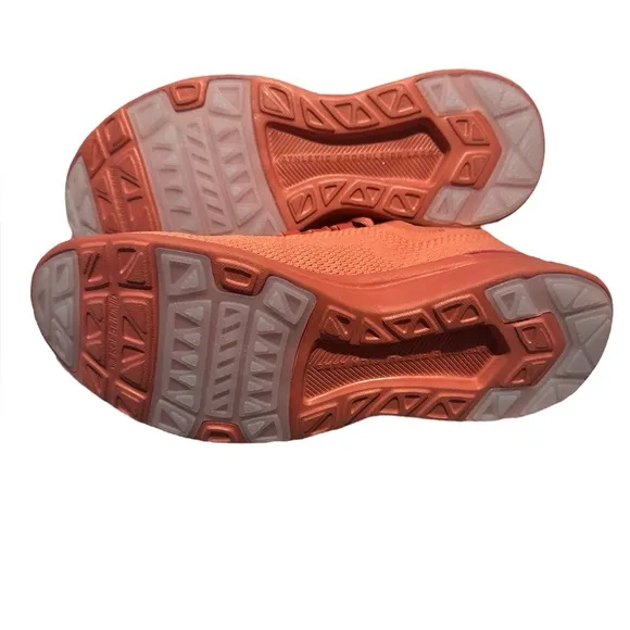 New in Box APL: Athletic Propulsion Labs Women's Techloom Breeze, Cedar, 8.5