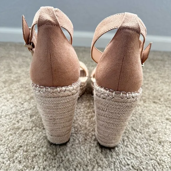 New INC $79 Women's Catiana Wedge Tan Platform Espadrille Sandals Size 9 10
