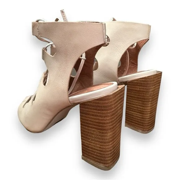 New Jeffrey Campbell Allow Lace-Up Heeled Cage Sandals in Neutral | Size 9.5