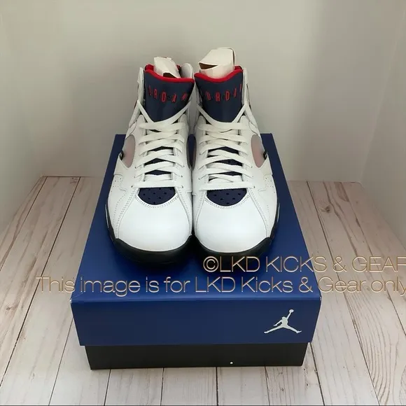NEW Jordan 7 Retro BCFC Paris Saint-Germain PSG (2021)