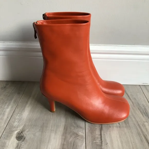 NEW leather boots in orange, size 3.7/38