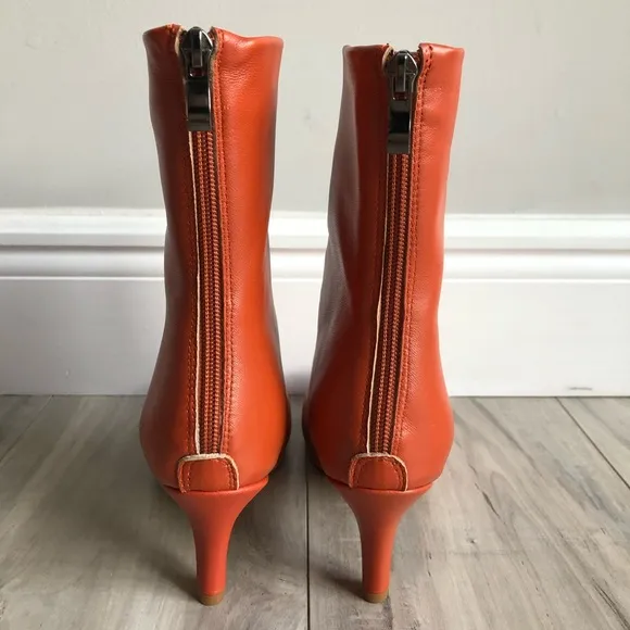 NEW leather boots in orange, size 3.7/38