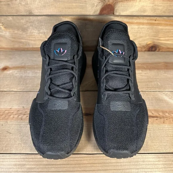 NEW Mens Sizes - Adidas NMD R1 V2 “Black Pulse Magenta” Running Sneakers IE7279