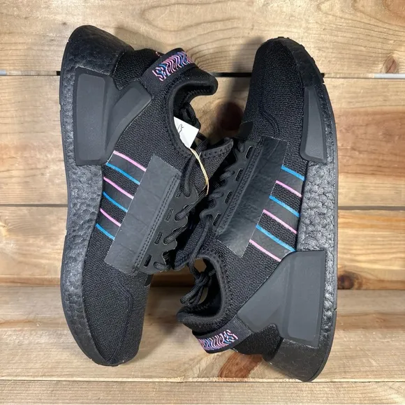 NEW Mens Sizes - Adidas NMD R1 V2 “Black Pulse Magenta” Running Sneakers IE7279