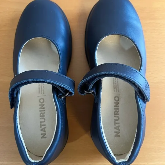 New Naturino Blue Leather Toddler Mary Jane Velcro Shoes sz 26 EU / 9.5 US