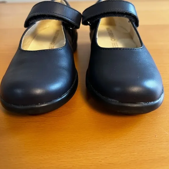 New Naturino Blue Leather Toddler Mary Jane Velcro Shoes sz 26 EU / 9.5 US