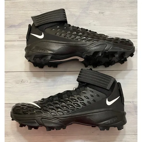 NEW! Nike Force Savage Pro 2 Shark Men’s Football Cleats Shoes, Size Adult 18