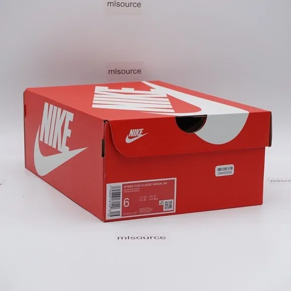 NEW Nike Icon Classic Platform Sandals DH0224-001 Black/White