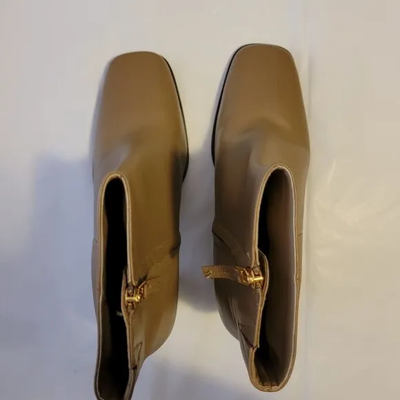 NEW Reiss Casey Square Toe Boots Womens 9.5 Beige Chic Modern Business Casual
