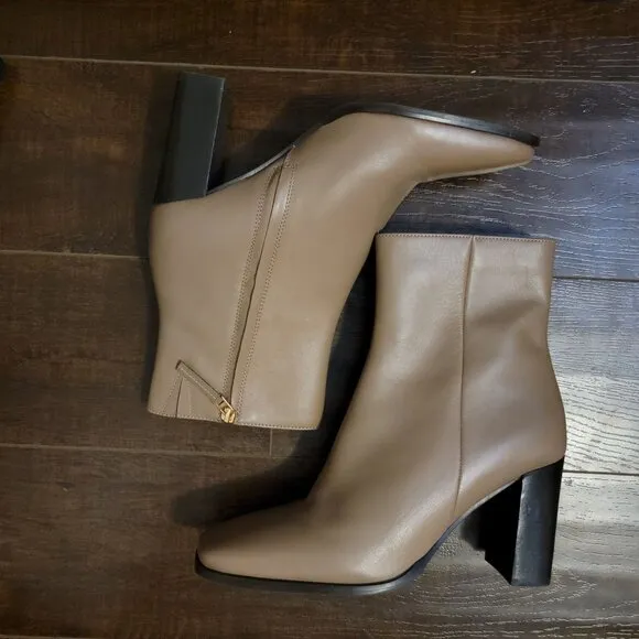 NEW Reiss Casey Square Toe Boots Womens 9.5 Chic Feminine Timeless Modern