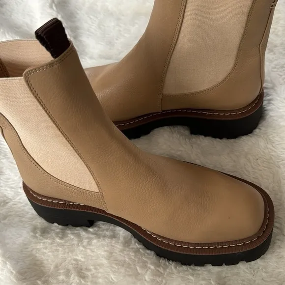 NEW! Sam Edelman Sesame Leather Laguna Chelsea Boot - Size 5