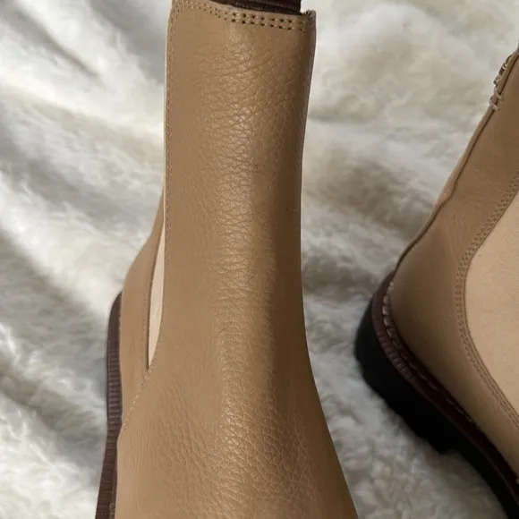 NEW! Sam Edelman Sesame Leather Laguna Chelsea Boot - Size 5