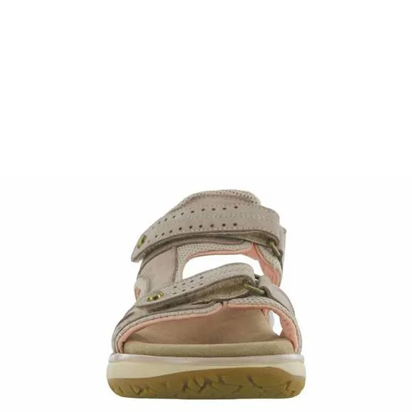 NEW SAS women's embark sandals in taupe
