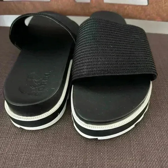 New Sorel Roaming Easy Slide Sandals, Casual Stretch Black Slides, Athleisure