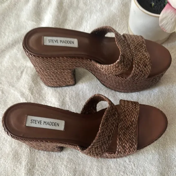 NEW Steve Madden Gianni Brown woven platform heel sandals women size 10