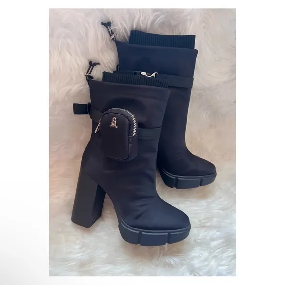 New! STEVE MADDEN RiseUp Zip Pocket Nylon Platform Ankle Boots